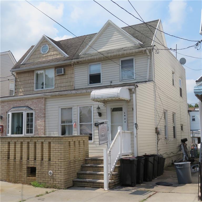 1924 East 35th Street Marine Park Brooklyn NY 11234 Brooklyn 4U